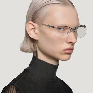 GENTLE MONSTER Kro 02 Glasses